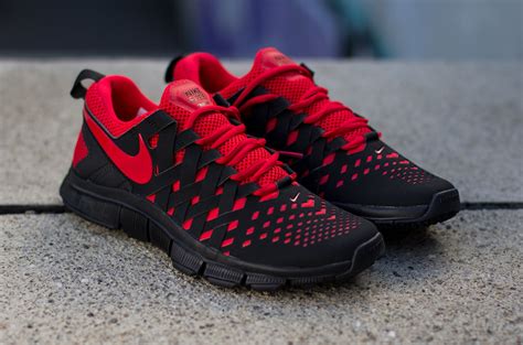 nike free trainer 5.0 black red|Nike free 5.0 running shoe.